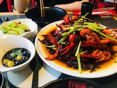 -红钳侠小龙虾·烧烤(中赢康康谷店)