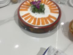 东江三文鱼刺身-醉美东江·三文鱼·烧鸡公