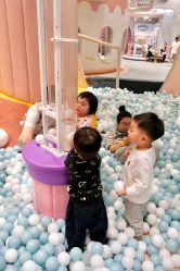 -奈尔宝·儿童乐园·亲子餐厅(鄞州万达店)