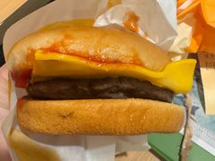 -麦当劳(金州新玛特购物广场店)