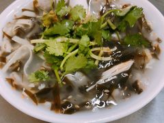 酸辣汤-芳婆糕团店(王府大街店)
