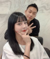 -东秀护肤造型