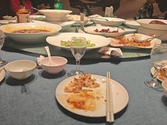 -凤凰园烤鸭店·唐山菜·传承花椒肉(老唐丰路店)