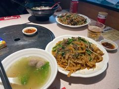 招牌湿炒牛河-潮泰牛肉火锅 · 创于1992年(车公庙店)