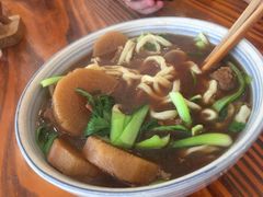 秘制红烧牛肉面-陈八两面家(华孚写字楼店)