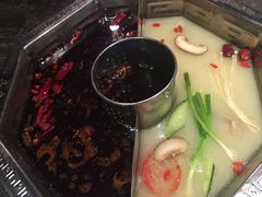 -佬土鹅肠火锅(解放路店)