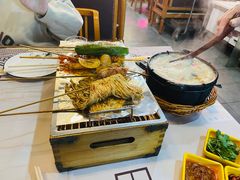 -云晓光头烧烤吧(新大陆广场店)