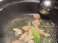 -同仁四季椰子鸡(海岸城天利店)