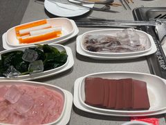 -海底捞火锅(金山百联店)