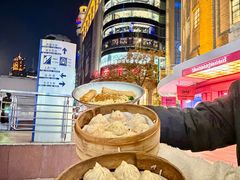 -馋三尺蟹粉小笼(人民广场店)