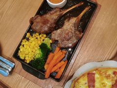 -菲利斯·西餐厅(万民城店)
