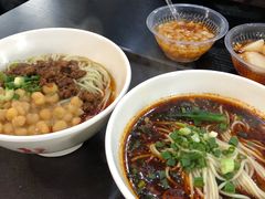 -秦云老太婆摊摊面(磁器口店)