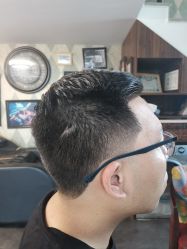 -Libertines barbershop 浪子理发店