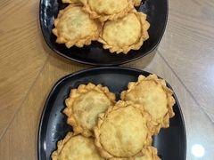 -三鞭一花·独一处·元英砂锅(海光寺店)