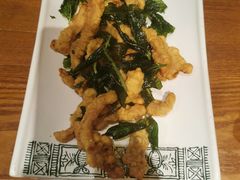 -云海肴·汽锅鸡·云南菜(天山百盛优客店)