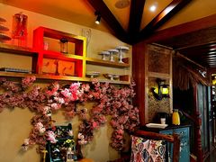 -月亮眼花园餐厅书吧酒吧