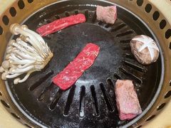-炼火烤肉店