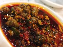 -凤凰路何眼镜香辣蟹(花果园店)