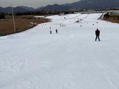 -华彬猛犸滑雪场