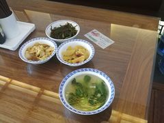 -笑来喜馄饨小笼工坊店(湖滨街店)
