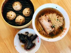 蟹黄小笼-朱鸿兴面馆(镇湖店)