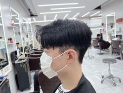 -朗峰专业美发沙龙