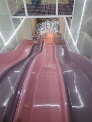 -奈尔宝·儿童乐园·亲子餐厅(华采天地店)