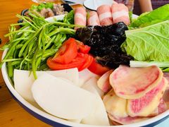 素菜拼盘-民食香·腊排骨野生菌美食(木府店)