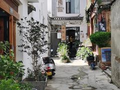 -唐咖精品咖啡(大理古城手冲店)