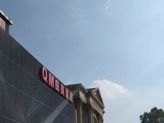 -吉盛伟邦国际家具村停车场-出口