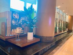 -上海浦东假日酒店