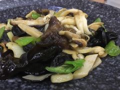 -金达莱冷面百年石锅饭(宾馆胡同店)