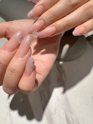 -丽心自助美甲美睫