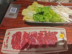 -沙胆彪炭炉牛杂煲(上海日月光广场店)