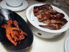 骨头有味道的酱鸭-佬肥猫·浙江乡村菜(国华广场店)