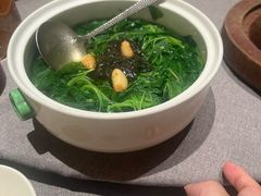 鸡汤时蔬-桂满陇·手作小笼包&江南叫花鸡(中山公园店)