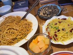 -严记小天府酸菜鱼(西四路店)