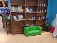 -Swim斯卫姆国际儿童游泳中心(红博中央公园店)