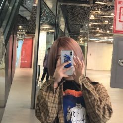 -变画·发型STUDIO