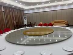 -园中园酒店(迎宾馆店)