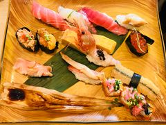 寿司什锦拼盘-梅丘·寿司の美登利(银座店)