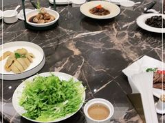 -南京悦客假日酒店
