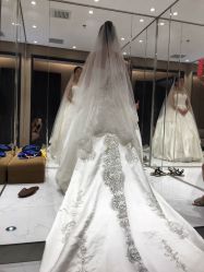 -GRACE KELLY婚纱与礼服(天津店)