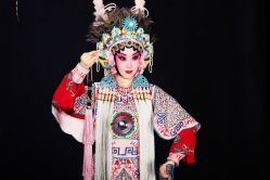 -华韵京剧摄影(洋桥角门东店)