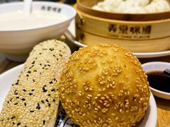 -弄堂咪道-饭香·面香·馄饨香(汇锦广场店)