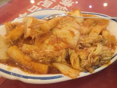辣白菜炒年糕-华天延吉餐厅(西四总店)