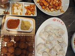 -李记东北饺子馆·东北菜(欢乐谷店)