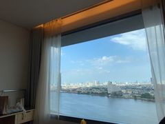 -阿瓦尼河滨曼谷酒店