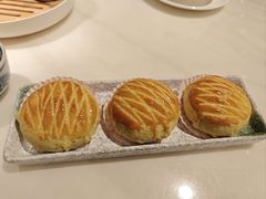 酥皮水牛奶菠萝包-陶陶居酒家(解放北路店)