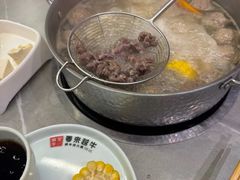 -宴全牛粤来越牛潮汕鲜牛肉火锅(海州万达广场店)